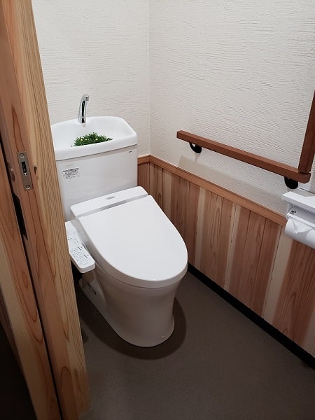 十津川荘一階トイレ