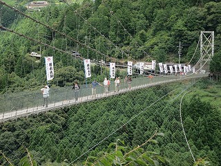 十津川村谷瀬のつり橋